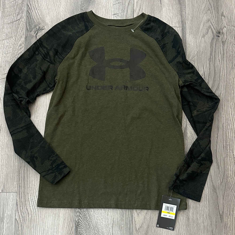 Under Armour Boys Green Long Sleeve Shirt